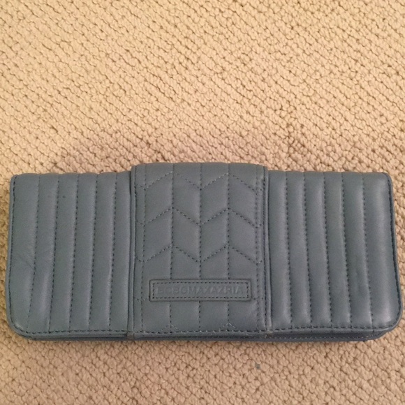 BCBG Max Azria clutch - never been used - Picture 5 of 5
